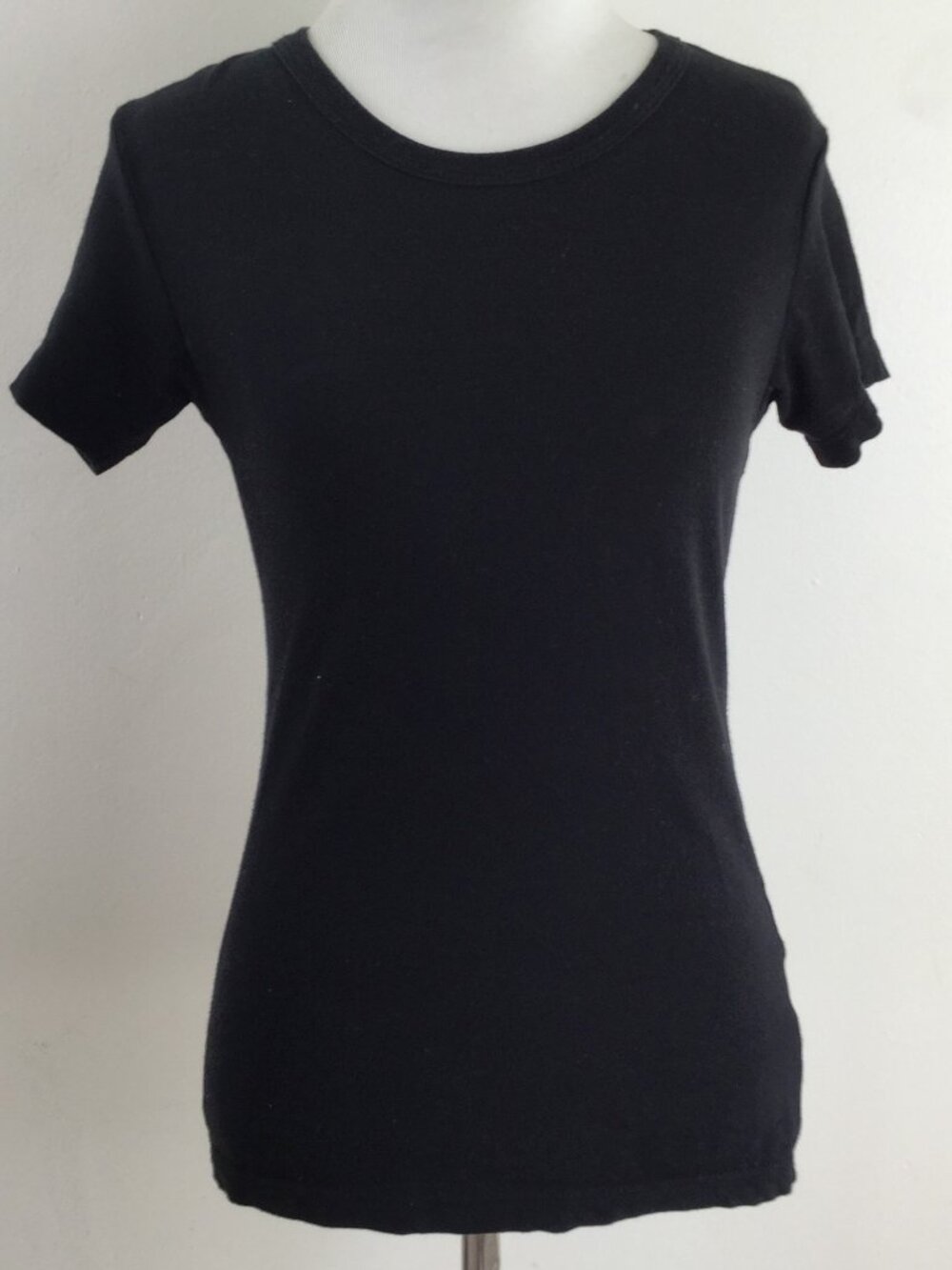 Buck Mason Black Tshirt xs